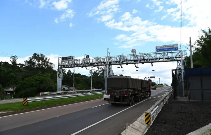 Inadimplência no pedágio eletrônico free flow cai para 2,8%