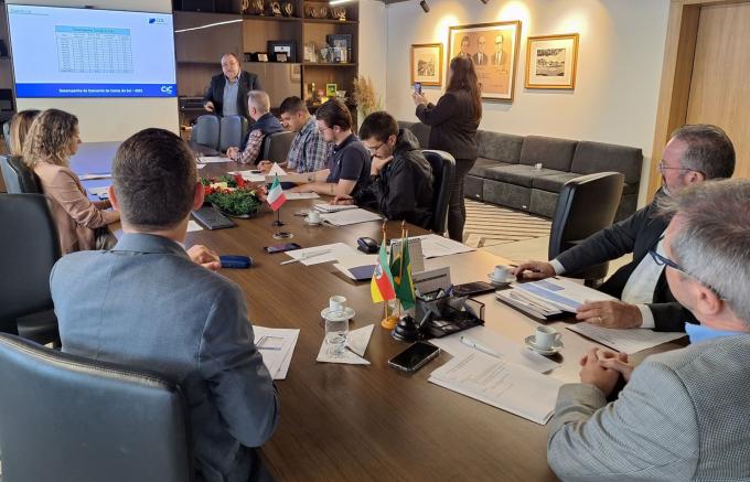 Comércio caxiense registra alta de 4,05% nas vendas em outubro