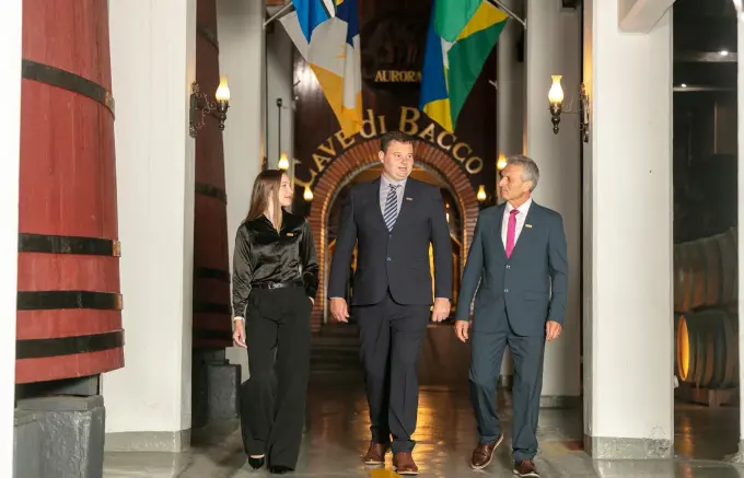 Tiago Fronza Frare é eleito presidente da Cooperativa Vinícola Aurora para biênio 2026-2028