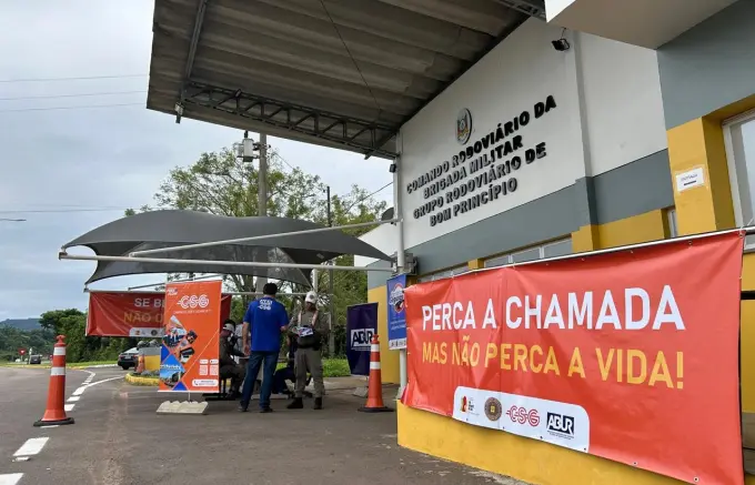 CSG promove ações educativas durante o Maio Amarelo nas rodovias do Vale do Caí e Serra Gaúcha