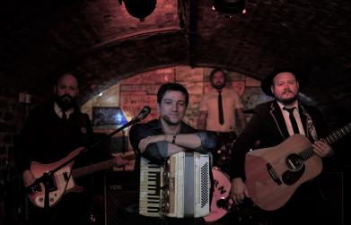 Diego Dias celebra 40 anos de acordeon com show especial em Porto Alegre